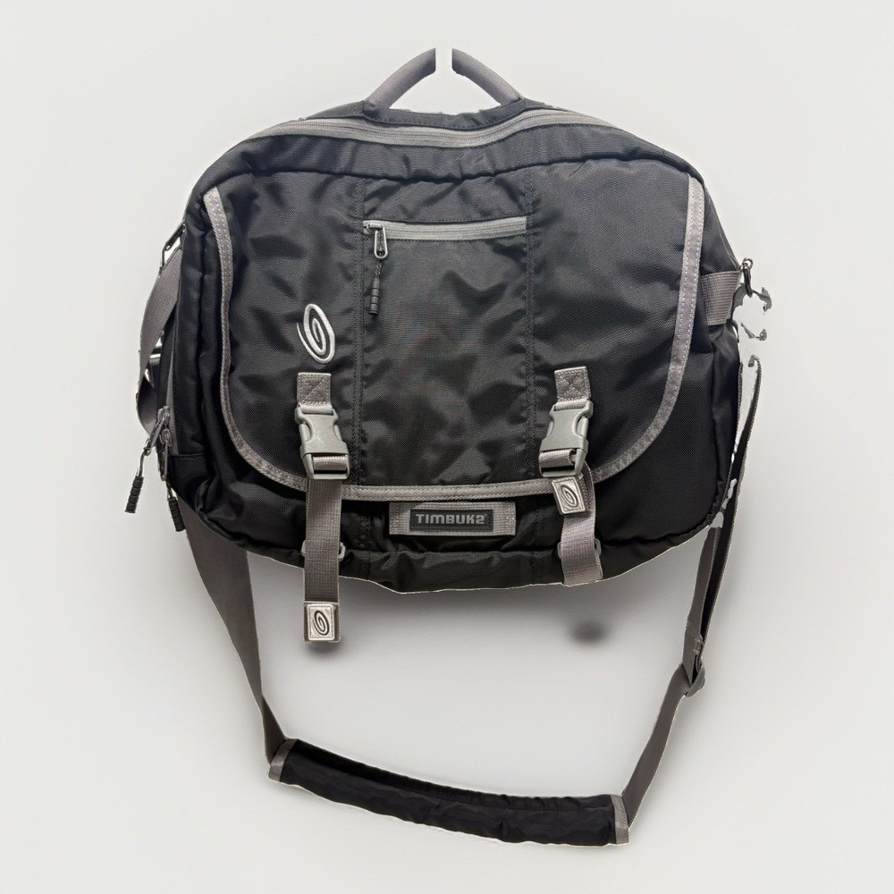 Timbuk2 Medium Messenger Laptop Bag Black Gray Crossbody Shoulder Briefcase